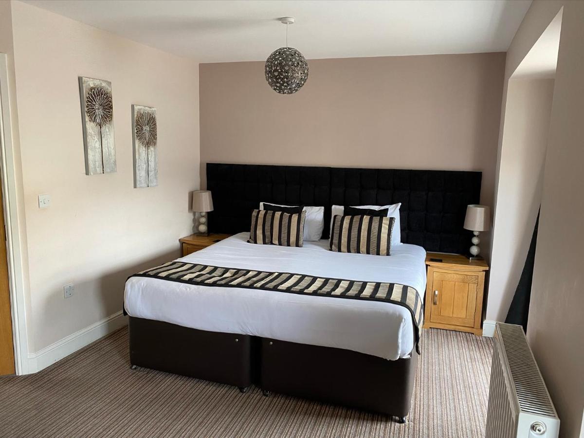 The Three Horseshoes Hotel Barnard Castle Dış mekan fotoğraf